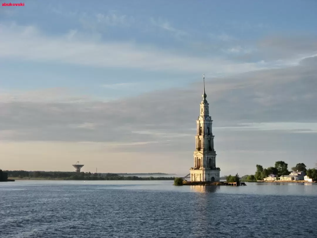 Колокольня Николаевского собора